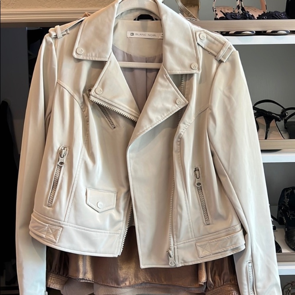 Blanc Noir White Moro jacket! Pristine condition